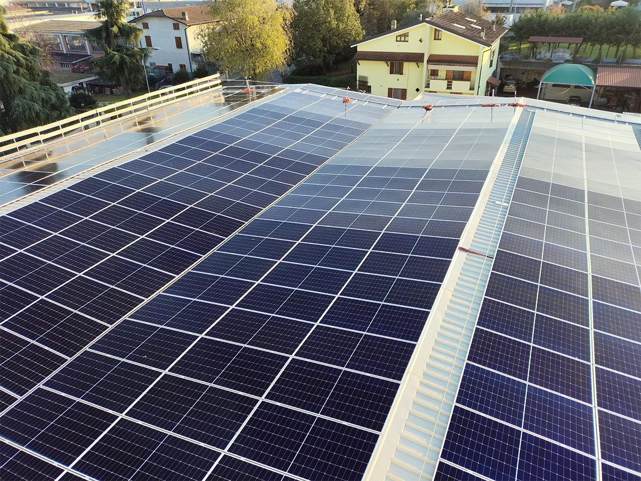 Parma Is - impianti fotovoltaici industriali