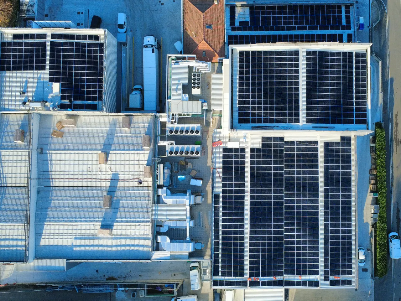 Parma Is - impianti fotovoltaici industriali