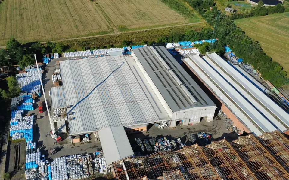 Starplastick-01 Starplastick - impianti fotovoltaici industriali